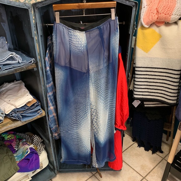 Blue Water Print Sheer Fancy Pants Size Large - Picture 3 of 8